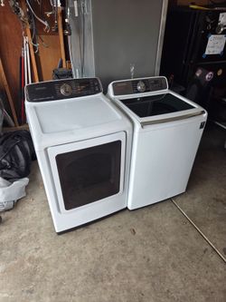 Samsung Washer And Electric Dryer Large Capacity