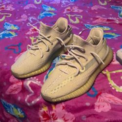 Yeezy 350 