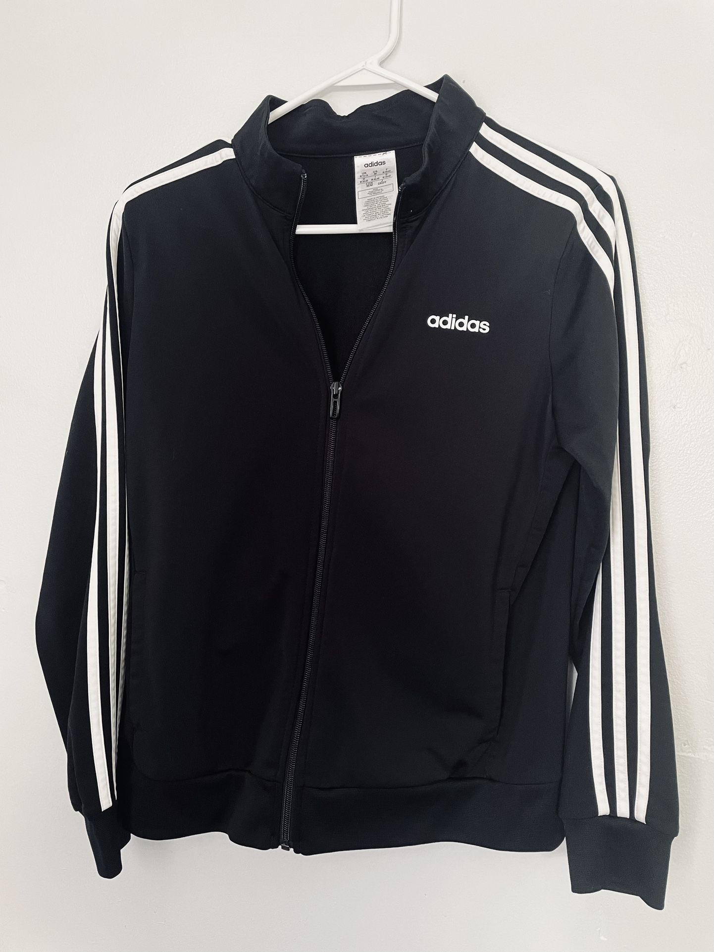 Adidas jacket Women’s Medium