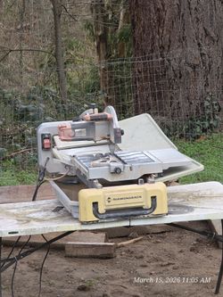 Diamondback Tile/Rock Saw