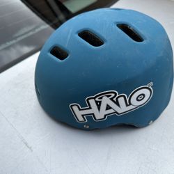 Bike Helmet (Helo) – Good Condition – $5 