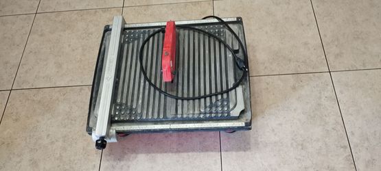 Husky tile saw