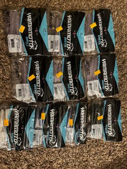 10 packs of Yamamoto scope shads 3.5”