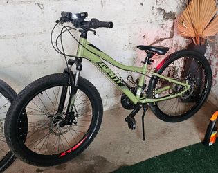 Giant xtc jr 24