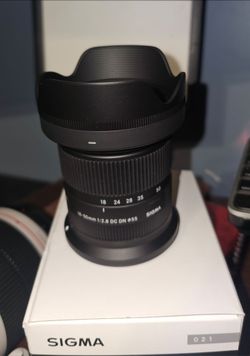 Like New Sigma 18-50mm f2.8 CANON RF Mount