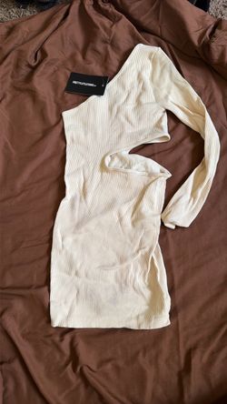 Pretty little things half sleeve dress