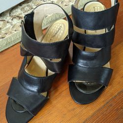 Black Strappy Heel Sandals With Heel Size 6