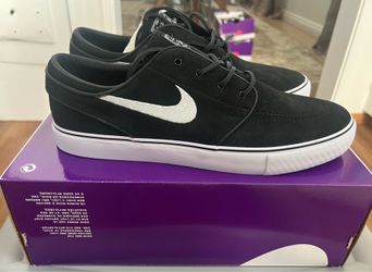 Nike Janoski