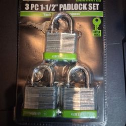 Grip Padlock Set