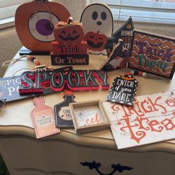 Halloween Decor