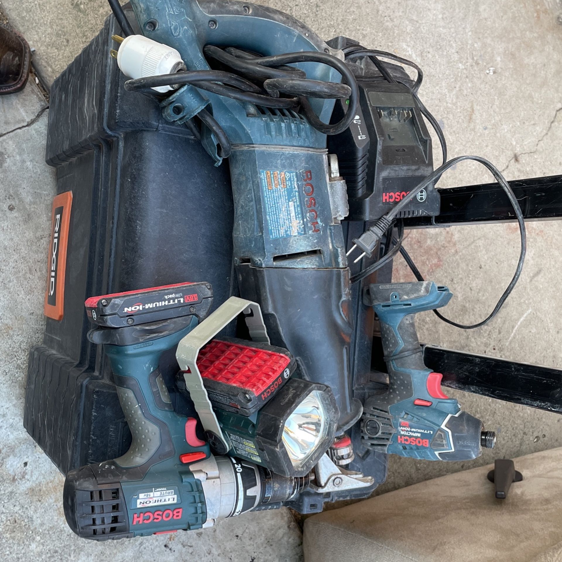 I Have Cordless Bosch Set Combo Drill Impact Flash Light Battery