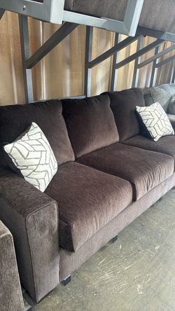 BRAND NEW! Dark Brown Fabric 3-Seat Sofa with Pillows