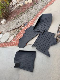 GMC all weather floor mats