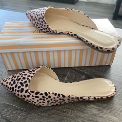 Wild Diva Lounge slip on flats