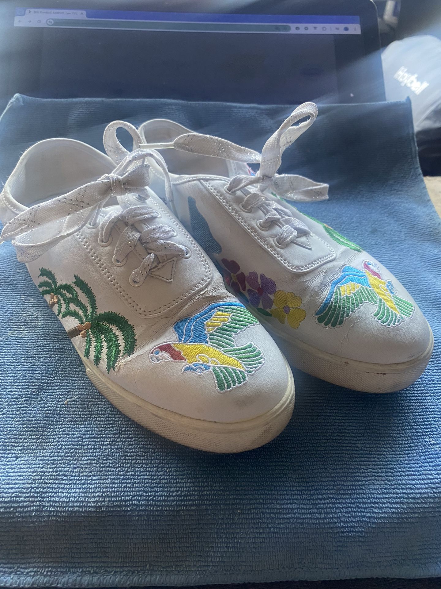 Sebastino parrot plam tree floral embroidery Women's Size 8W 1960s Birds