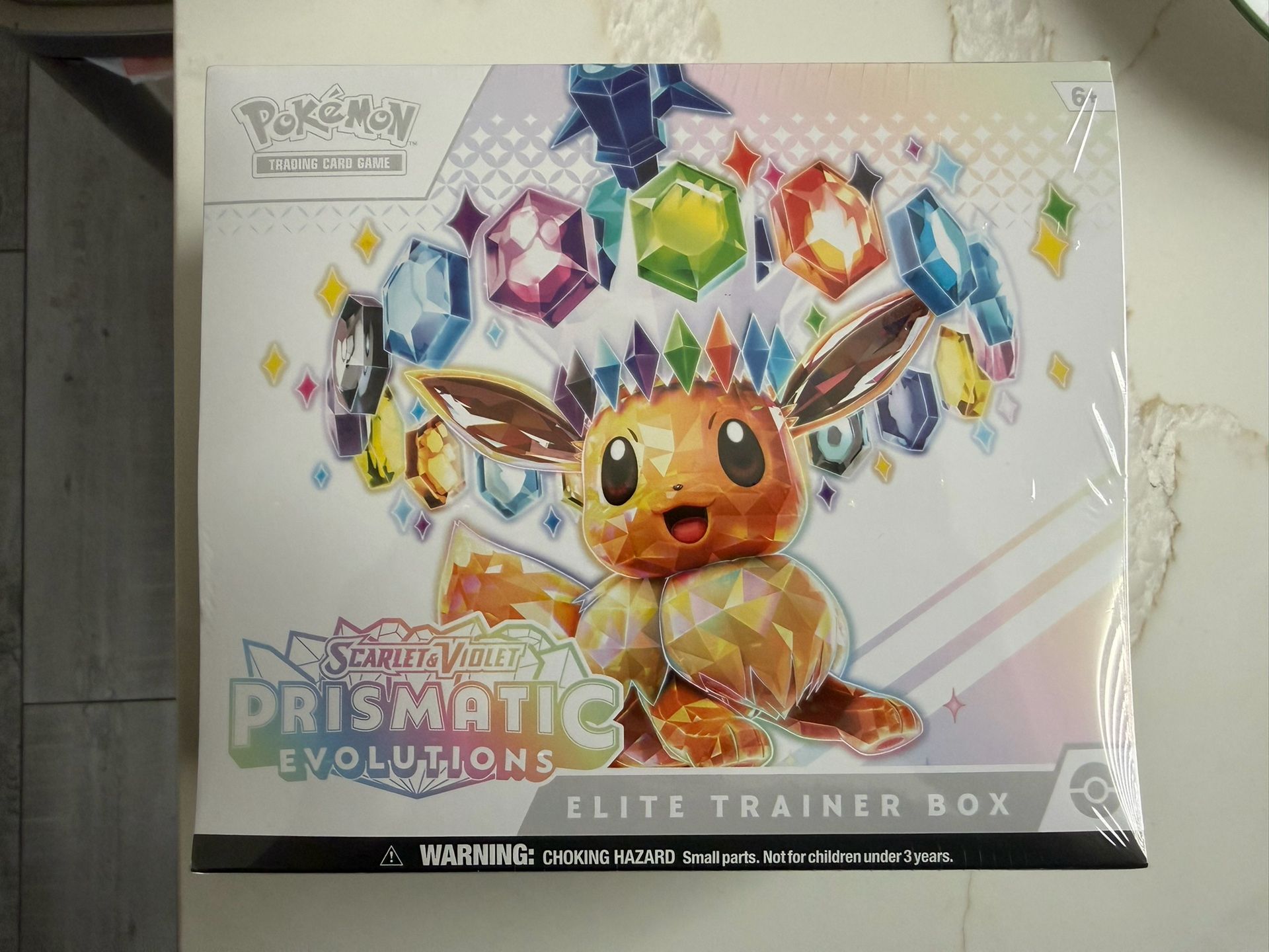 Pokemon Prismatic Evolution ETB