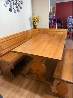 Solid Wood Corner Breakfast Nook Dining Set with Storage
