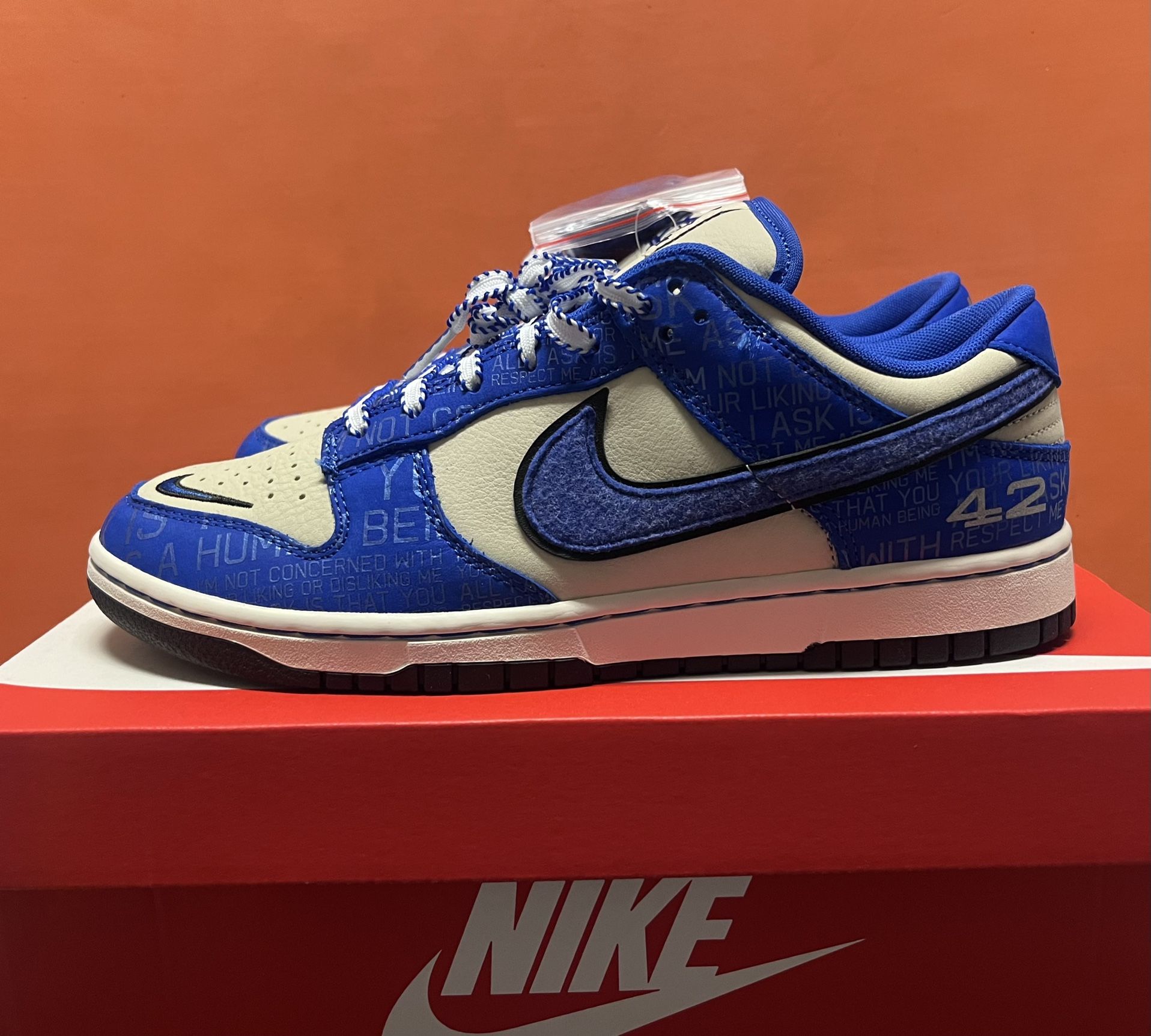 NEW Nike Dunk Low Jackie Robinson
