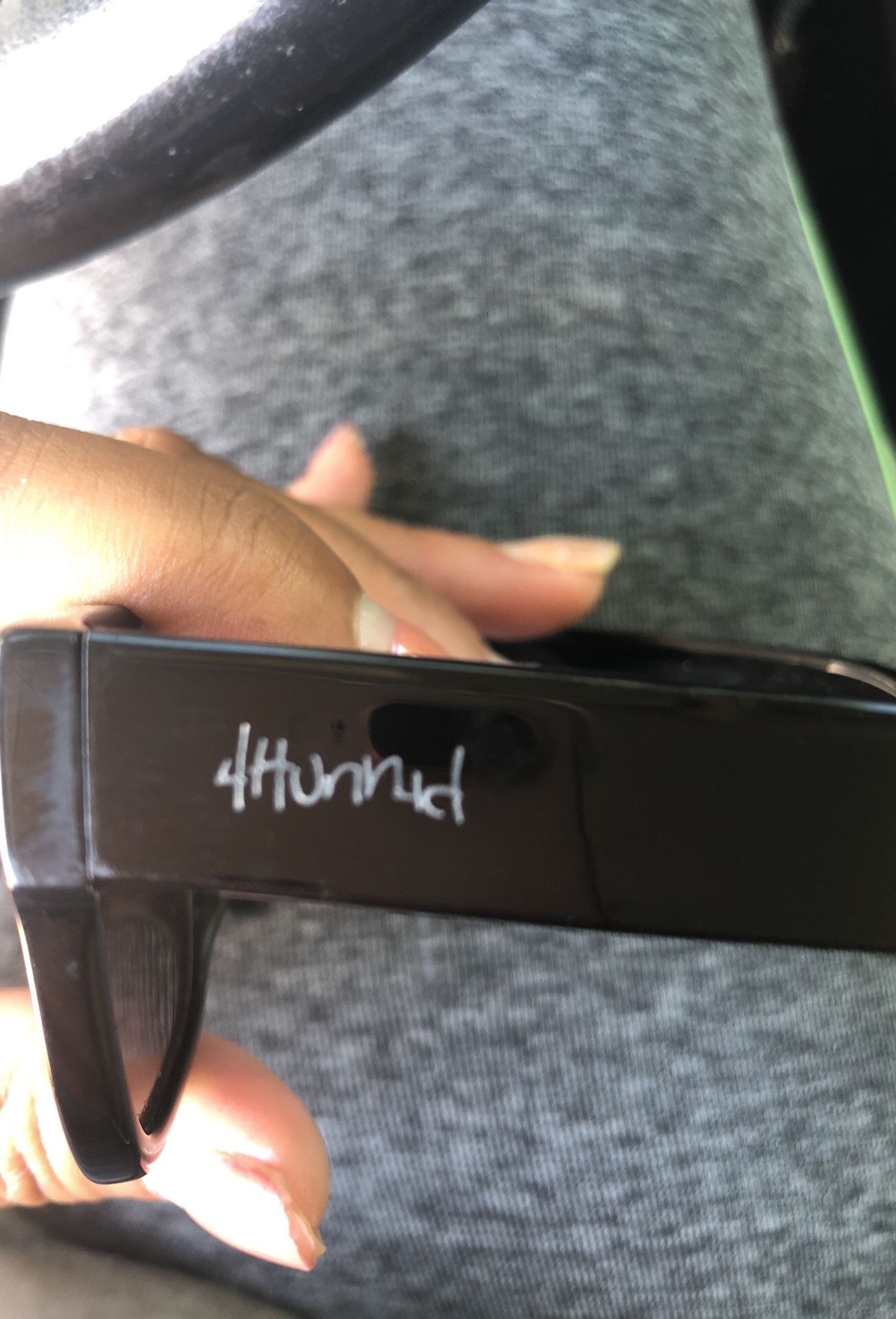 YG 4hunnid glasses