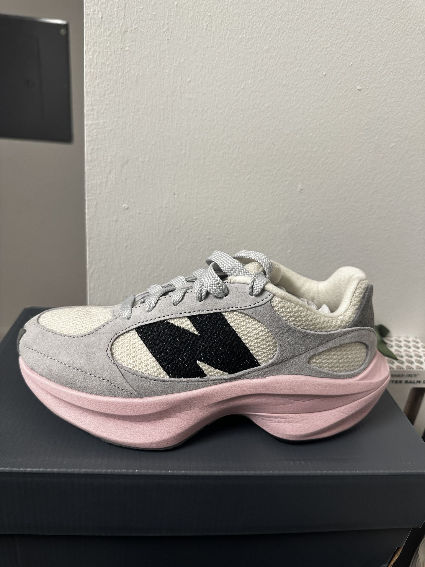 Unisex New Balance WRPD Beige & Grey | Size: 6-Mens, 7.5-Womens