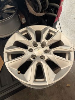 OEM Chevy Silverado 20" wheels