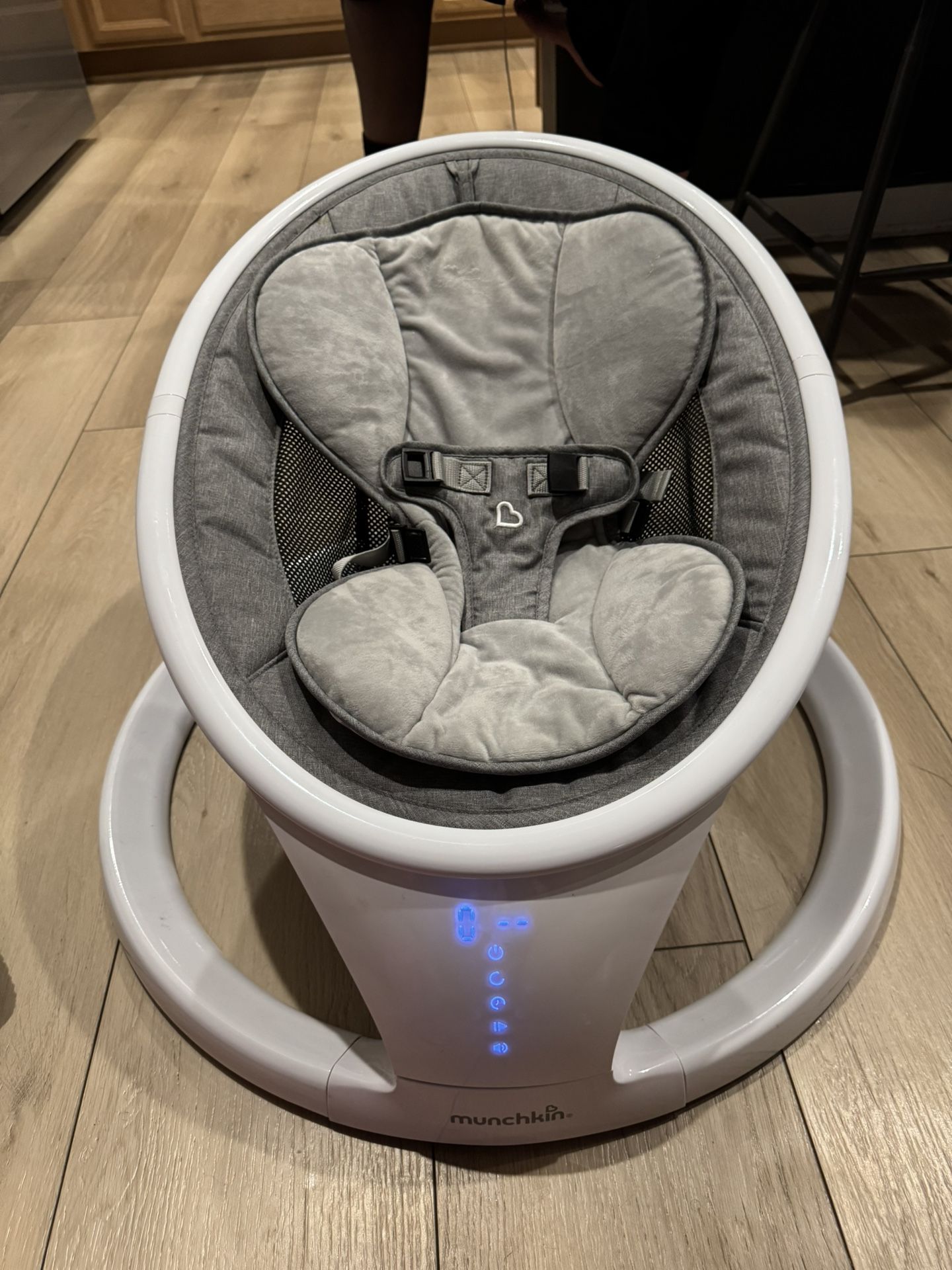 Munchkin Baby Swing