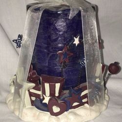 New Patriotic American Flag Uncle Sams Hat Hearts Red White Blue Pillar Candle & Holder 