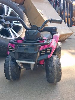 Toy car