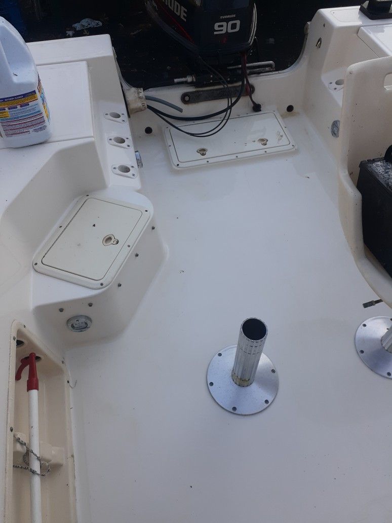 1998 Sea Pro Center Console 