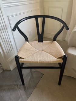 Set of (4) Black Chair with woven seats, brand new