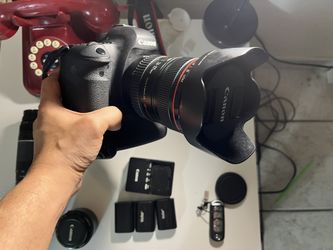 Canon 6D With Lenses