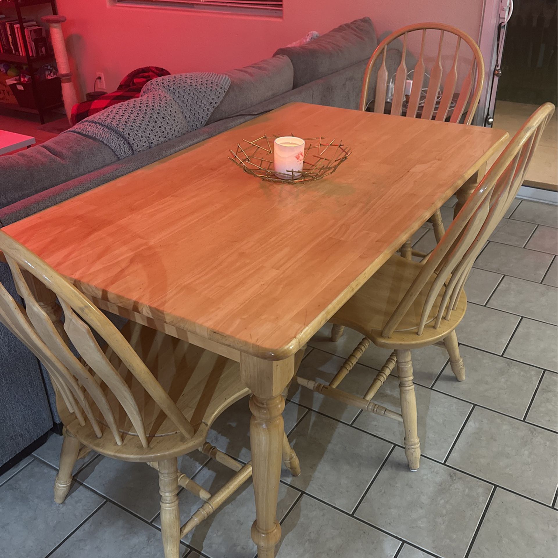 Wood Kitchen Table + 3 Chairs 