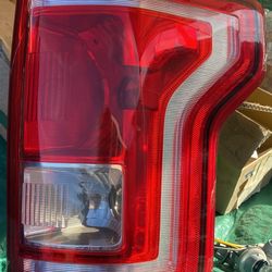 OEM 2015-2017 Ford F-150 Left LH Driver Side Tail Light Assembly Brake Lamp