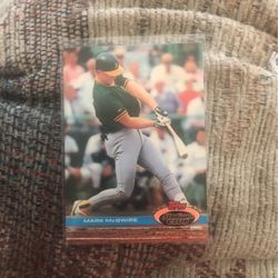 Mark McGwire Topps Stadium Club 399 Baseball Card