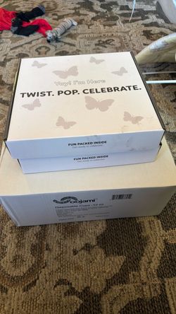 White Butterfly Party Poppers + 40 count 12 oz Disposable Cups