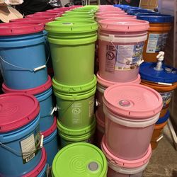 Detergent And Softener 