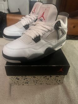 Jordan 4s