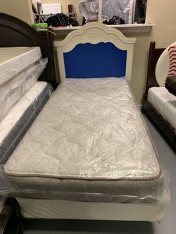 Twin bed