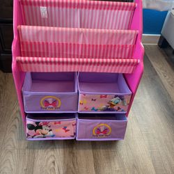 Bed And Book Bin 
