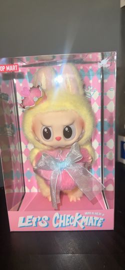 Labubu Let’s Checkmate Queen