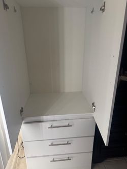 ARMOIRE----ARMARIO