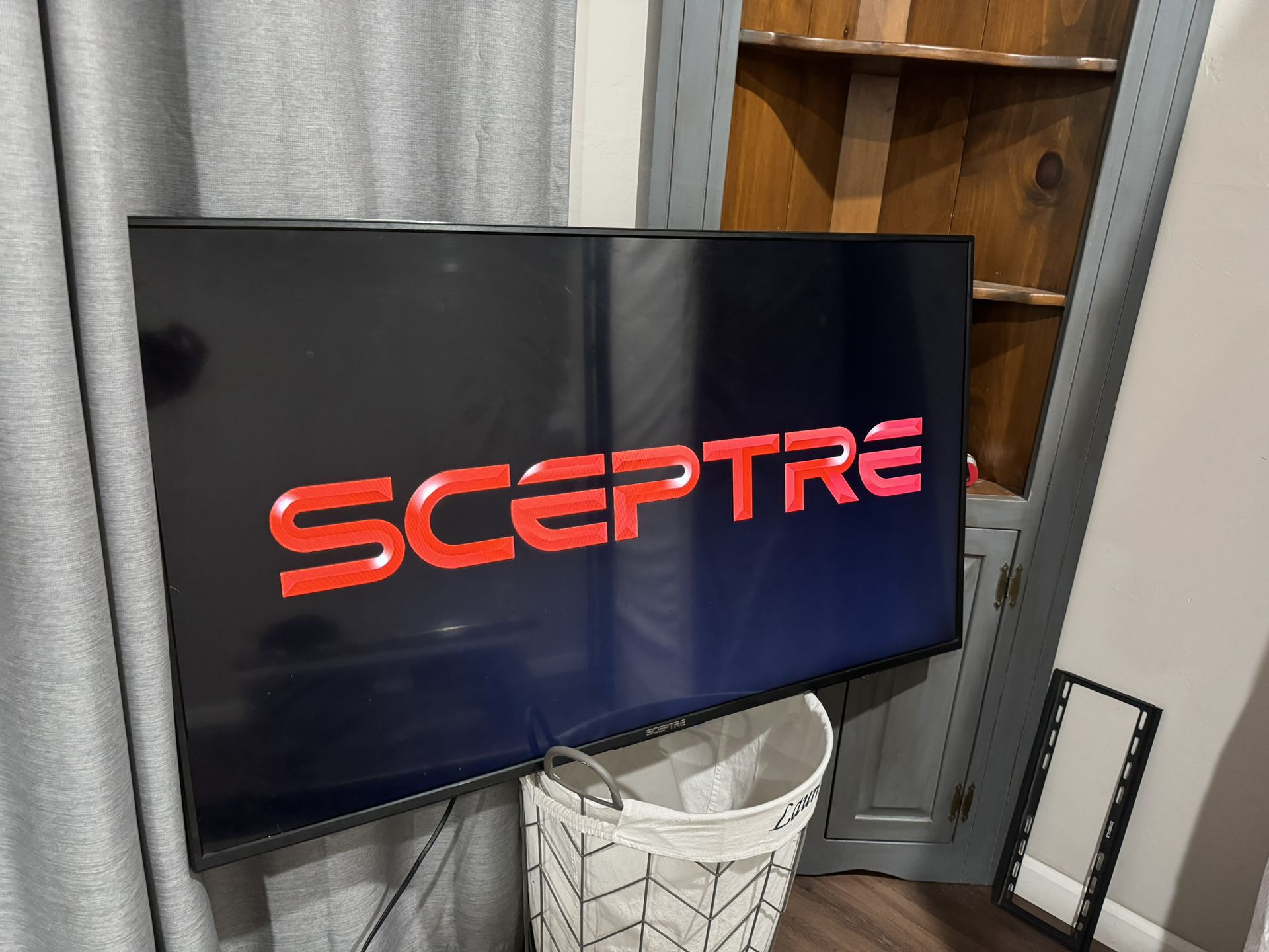 55” Sceptre TV 