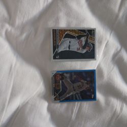 2 Baseball Cards 