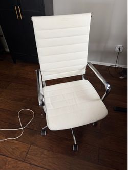 White office chair pick up only
