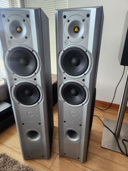 Jamo Stereo Speakers *Made In Denmark 
