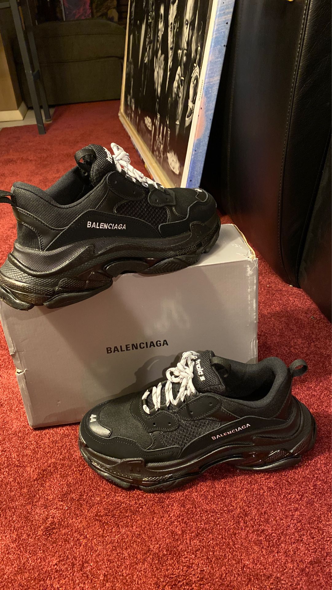 Balenciaga Triple S.