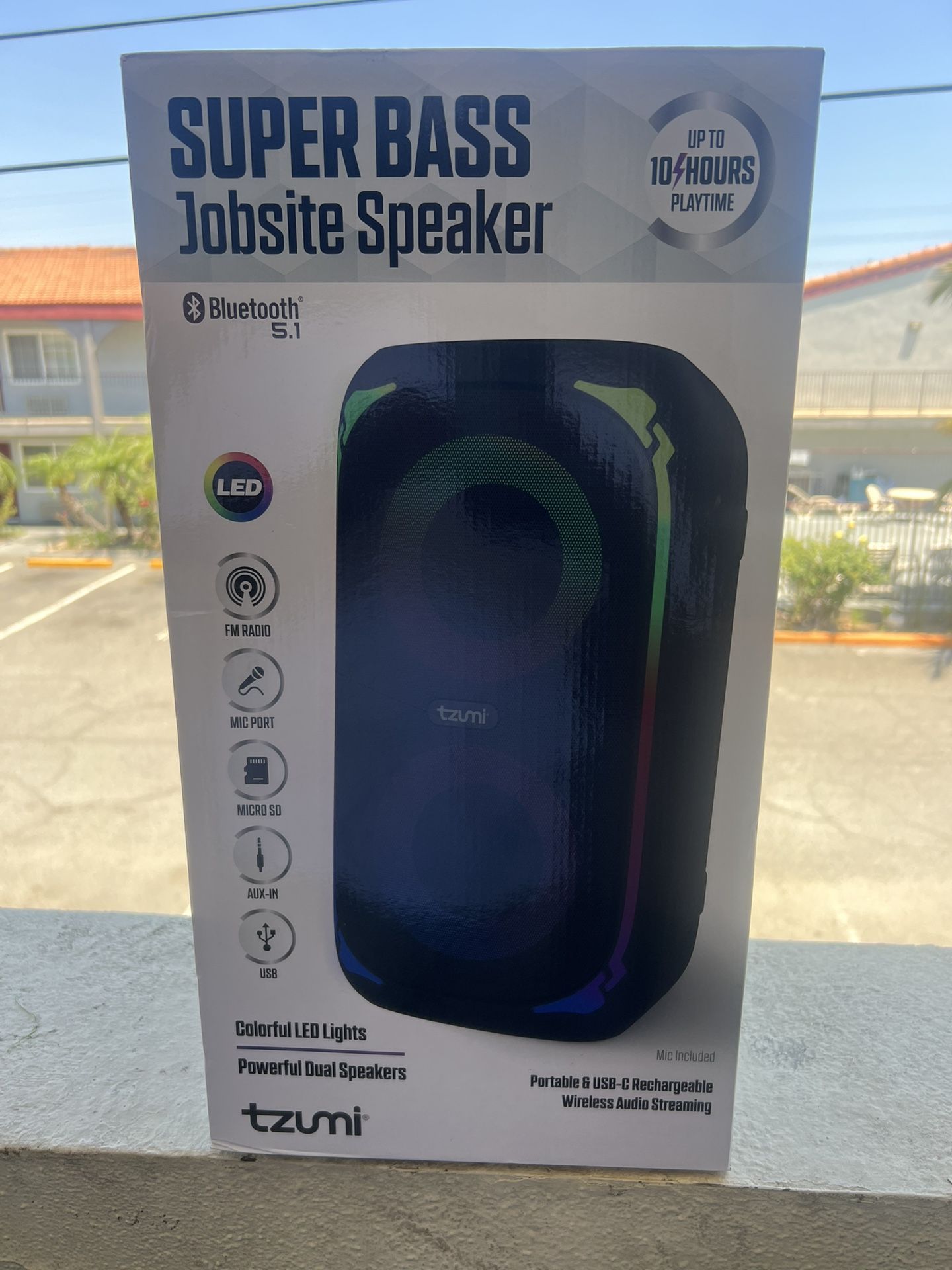 Speaker With Mic