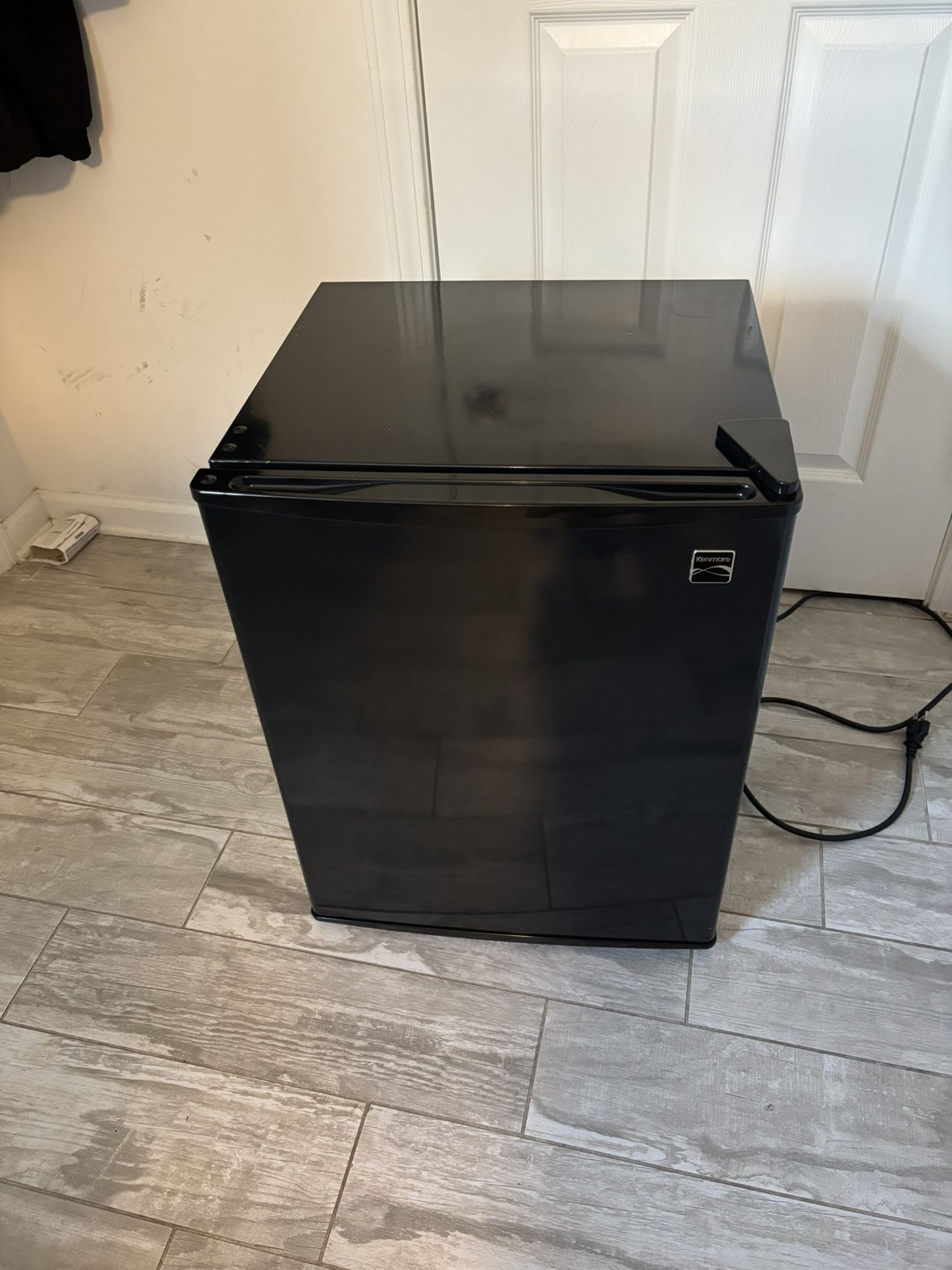 Mini Fridge Kenmore