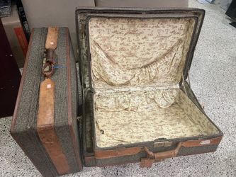 Vintage Hartmann Leather and Tweed Suitcases (3)