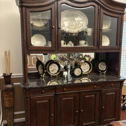 dining table with china set 